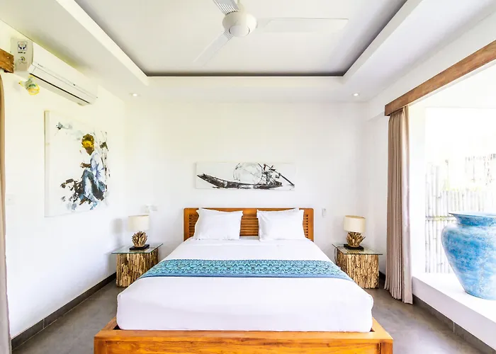 Paloma - Chic Tropical Garden With Outdoor Pool *