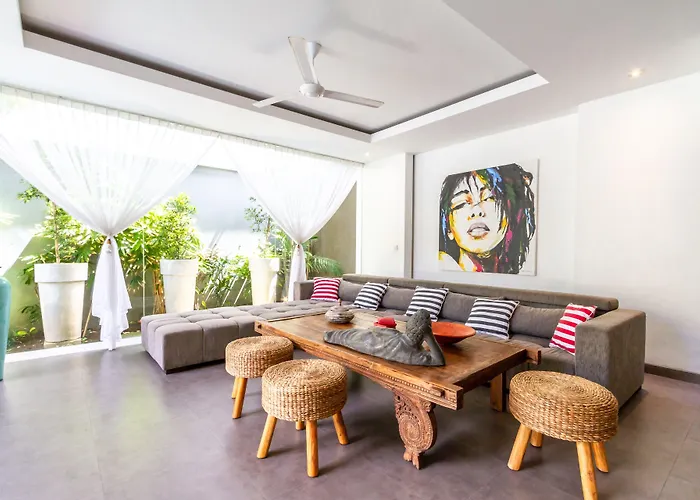 Paloma - Chic Tropical Garden With Outdoor Pool 别墅