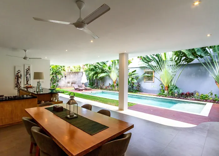 Paloma - Chic Tropical Garden With Outdoor Pool 别墅 *