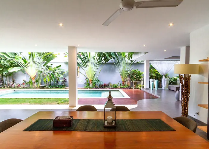 Paloma - Chic Tropical Garden With Outdoor Pool 别墅