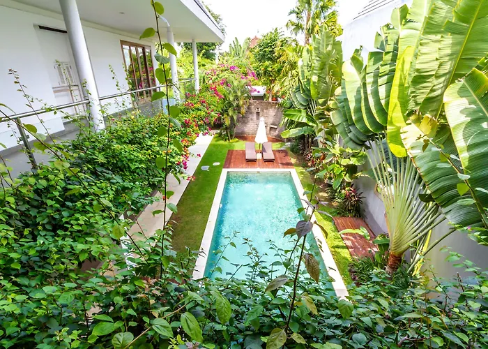 Paloma - Chic Tropical Garden With Outdoor Pool * 塞米亚克