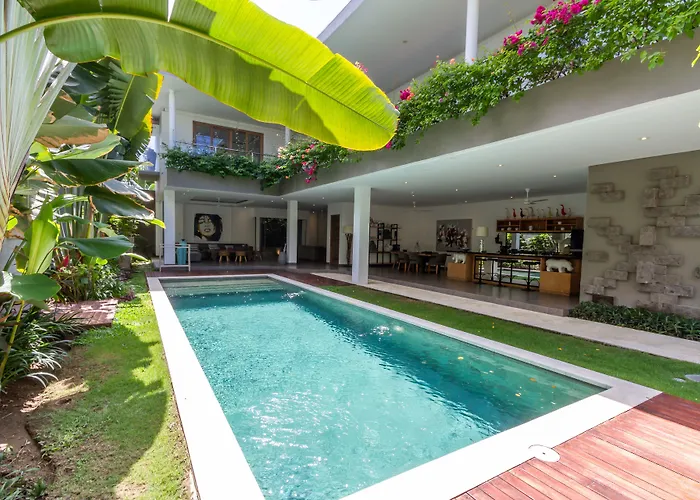 Paloma - Chic Tropical Garden With Outdoor Pool 别墅 *