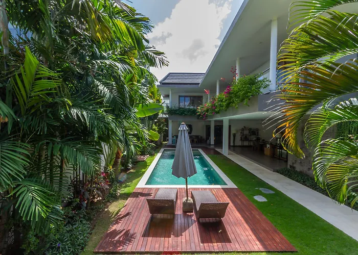 Paloma - Chic Tropical Garden With Outdoor Pool 别墅 *