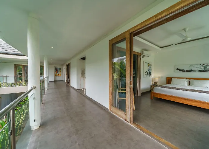 Paloma - Chic Tropical Garden With Outdoor Pool Villa