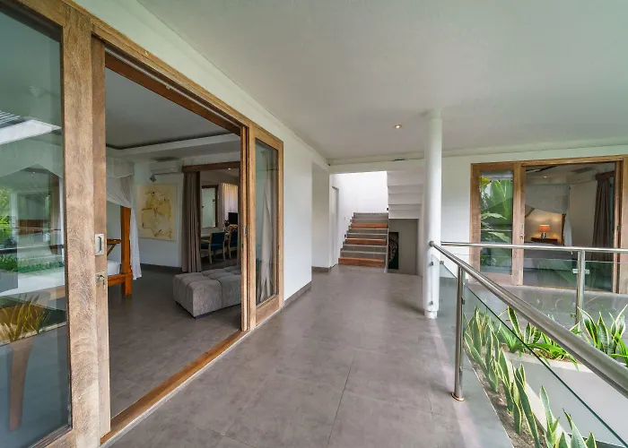 Villa Paloma - Chic Tropical Garden With Outdoor Pool *