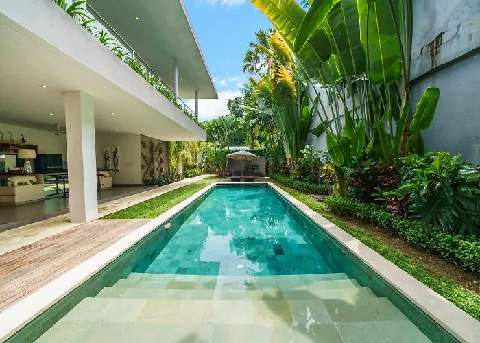Paloma - Chic Tropical Garden With Outdoor Pool 塞米亚克